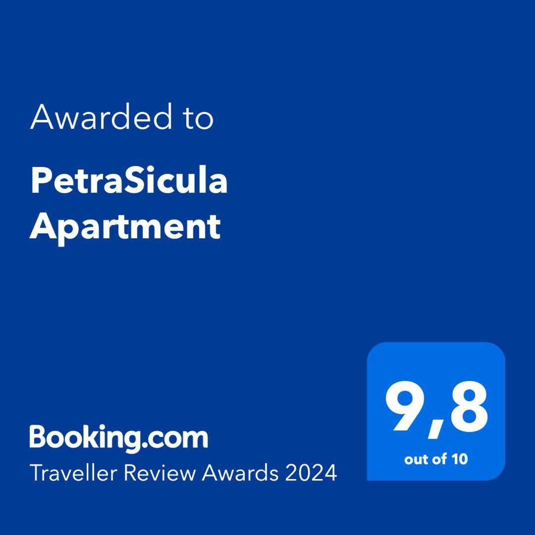 Petrasicula Apartment أكيتْريتْسا المظهر الخارجي الصورة